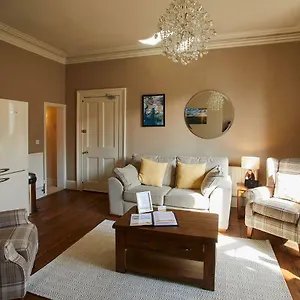 Apartment Host & - Havelock Place, Whitby